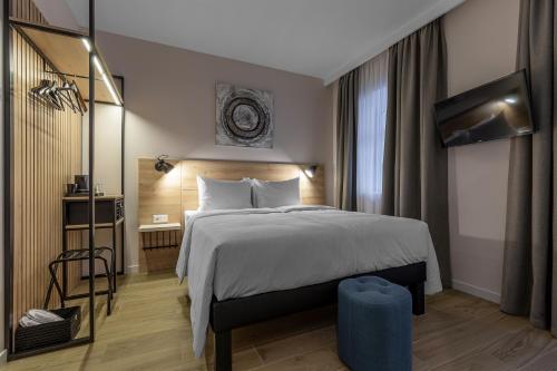1 queen bed