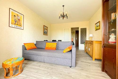 Superb Apartment With Balcony In Frejus near aqueduc