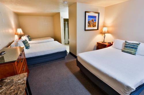 Queen Room with Three Queen Beds