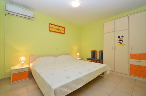 Apartment in Karbuni with sea view, terrace, air conditioning, W-LAN 3609-2, Blato (foto 8)