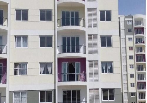 Comfy Two Bedroom Home Close to JKIA and Imara Daima Railway Station
