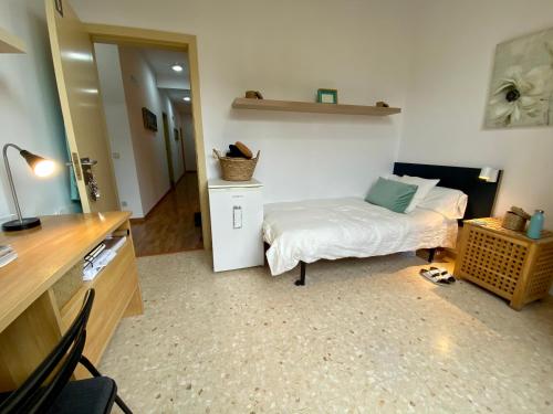 Barcelona Housing Student - image 7