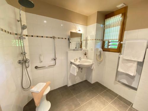 Hôtel Les Esclargies - image 5