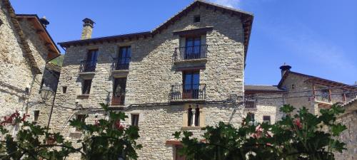  Apartamento Miguel Torla Ordesa, Pension in Torla