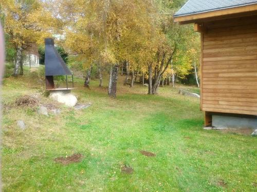 Chalet de 4 chambres avec jardin amenage a Ax les Thermes a 1 km des pistes