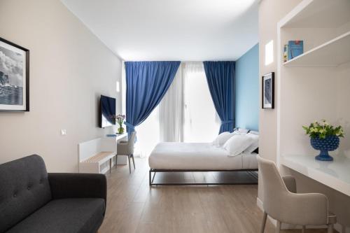 Alma Suites, Naples