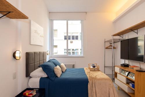 Omar do Rio - DU 57/502: Modern Studio w / Side Sea View, 80 meters from Copacabana Beach, 240mbps I