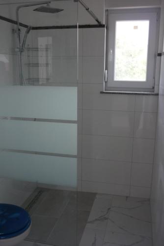 浴室, Apartment Seline 8 nur 200 m bis zum Strand in 瑟里尼