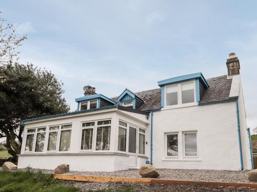 Balnaird Farmhouse in Strathpeffer