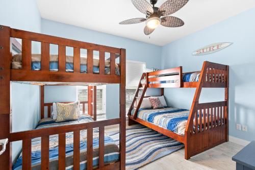 Beachy Dreams - image 8