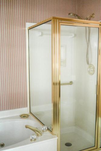 Oakton South Cottage Retreat - image 8