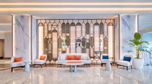 Előcsarnok, Radisson Blu Hotel & Resort, Abu Dhabi Corniche near Marina Mall