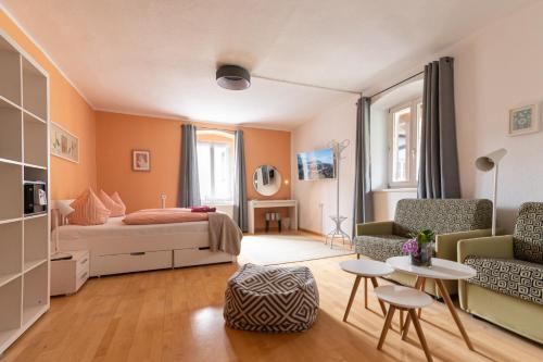 Apartment with Balcony image 10