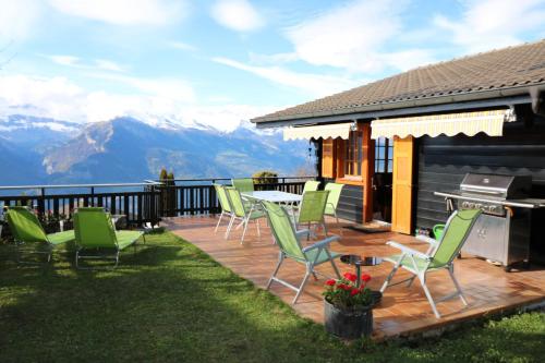 Balcony/terrace, Chalet Belle Poncke in Raerettes