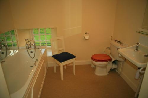 Arndean Cottages – Dollar