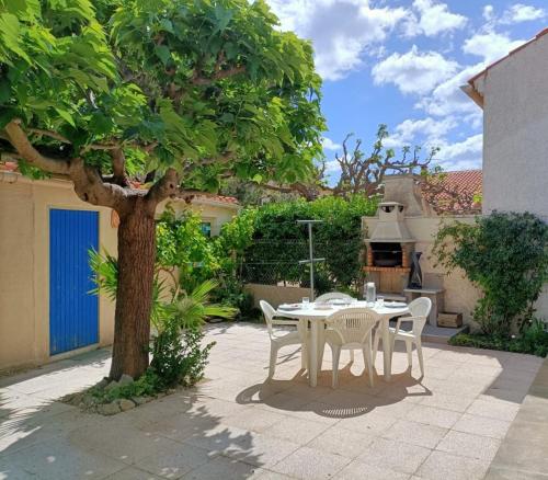 Charmante Maison à 200 mètres de la Plage, Saint-Pierre-La-Mer 10INAV5