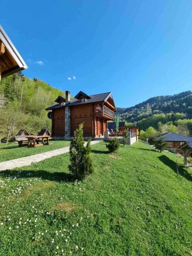 Gradine - Katun kamp in Plav