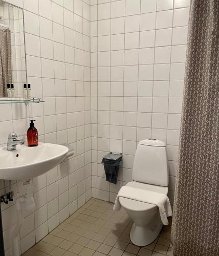 ห้องน้ำ, HOTEL N Hostel Malmo City in มัลโม