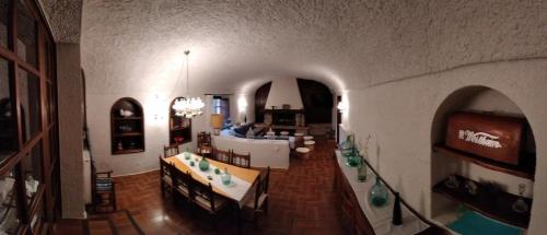 Közös társalgó / TV, Casa rural Cal Fuster Experience in Terrades