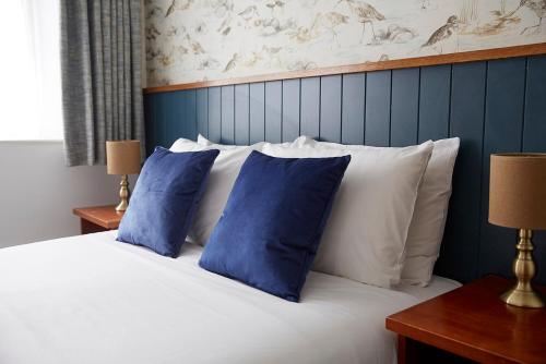 Old Manse Hotel by Greene King Inns - image 6