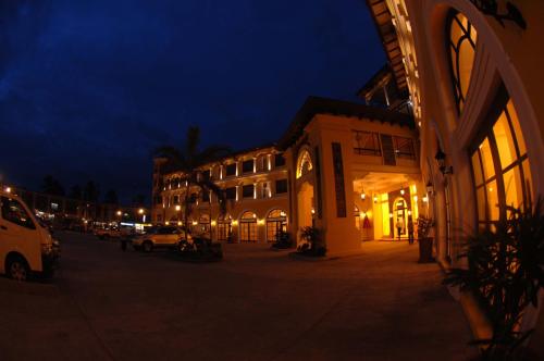 Planta Centro Bacolod Hotel Residences Philippines 100