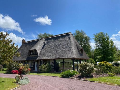 Belle propriété Normande - Piscine gîte à louer Campigny