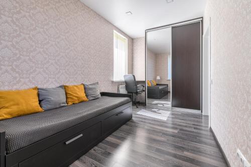 Three-bedroom apartment near the stadium-Уникальная 3х комнатная квартира, 6 спальных мест, ОТДЕЛЬНЫ