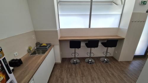 Cabin HOSTEL 5