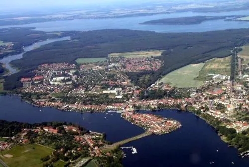 Katzensprung zum Wald in Malchow, Deutschland