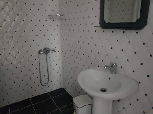 Krystyna Apartment- Apartment near the beach