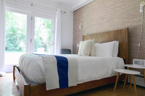 The Hotel Marblehead