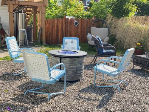 Murphys Law Inn 4 in Hancock (MA)