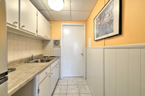 Wildwood Crest Beach Condo Balcony with Ocean Views in Wildwood Crest, USA