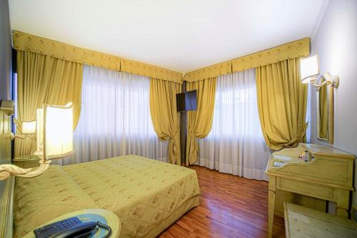 Hotel Aaron - image 3