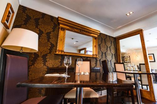 Ресторан, The Lemon Tree in Врексхем