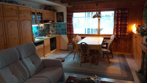 Létesítmények, IMMEUBLE Panorama in Vex