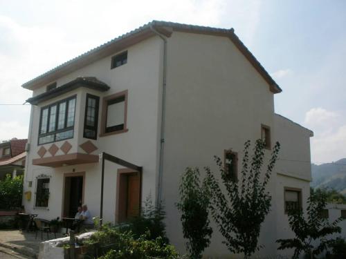  Casa de Chelo y Eladio, Ferienwohnung in Iruz
