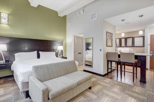 Staybridge Suites Baltimore - Inner Harbor an IHG Hotel - image 14