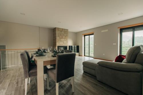 Lamegos GuestHouse - Gerês (Lamegos GuestHouse - Geres) in กอนโดริซ