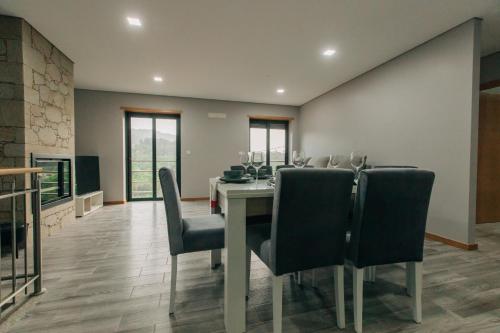 Lamegos GuestHouse - Gerês (Lamegos GuestHouse - Geres) in กอนโดริซ