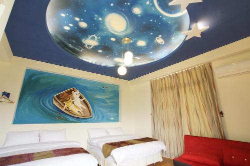 Luxury Quadruple Room image 8