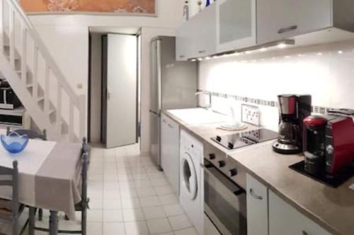 Semi-detached villa at 10 minutes from the BEACH