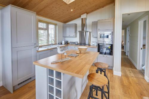 Salt & Seaweed - main image