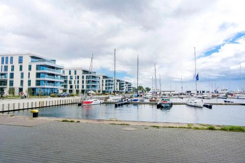 Yacht Park Superior 1 - image 9