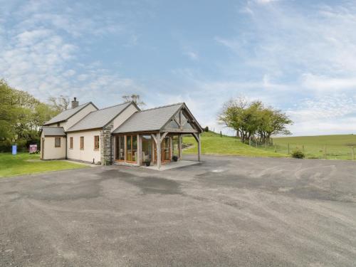 Glan Gors - image 7