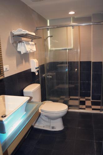 Superior Quadruple Room image 1