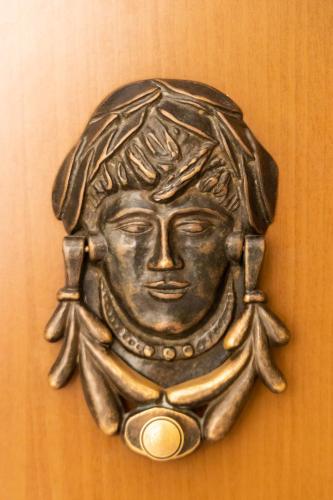 Cleopatra - image 4