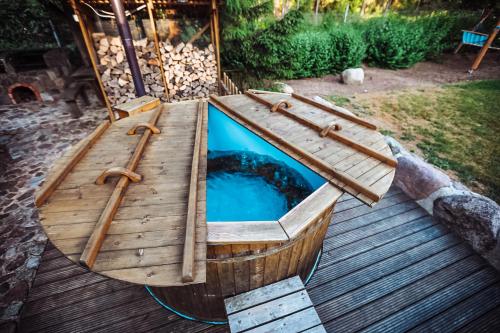 Saun, Lesny Zakatek balia kapielowa ognisko sauna basen rowery w cenie pobytu Realizujemy Podlaski bon tur in Lipowy Most