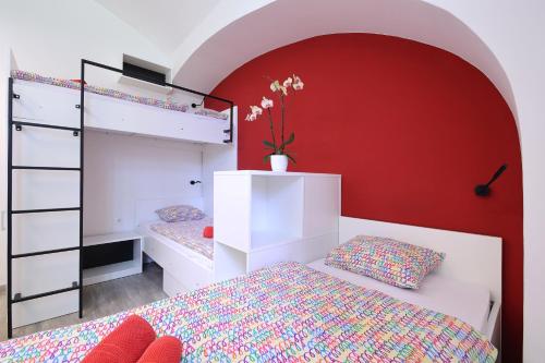 Bed in 3-Bed Mixed Dormitory Room