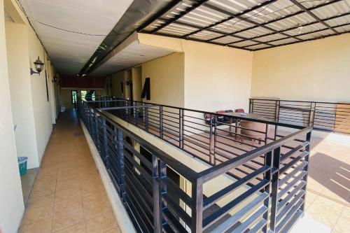 Erkély/terasz, Kanca Homestay Syariah RedPartner near GOR Untung Suropati in Pasuruan
